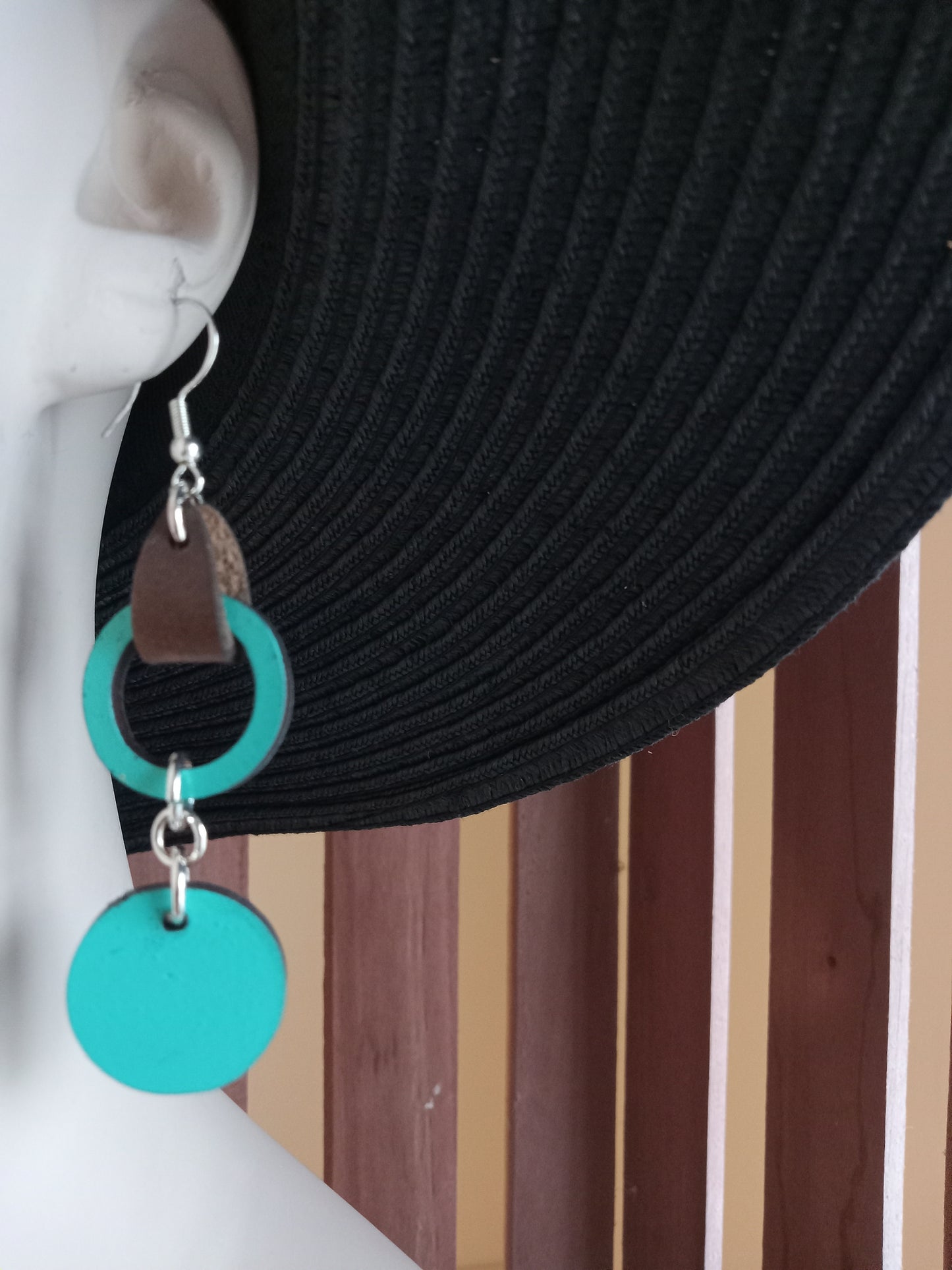 (0102) 2 pc double sided dangle earring with leather connector